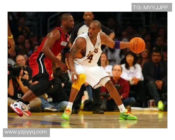 07年韦德与科比巅峰对决精彩视频回顾篮球传奇瞬间重温