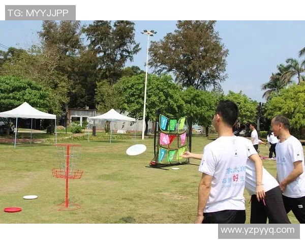 深圳飞盘队与西安飞盘队赛后复盘分析团队配合与战术执行的关键要素 深圳飞盘队与西安飞盘队赛后复盘分析团队配合与战术执行的关键要素