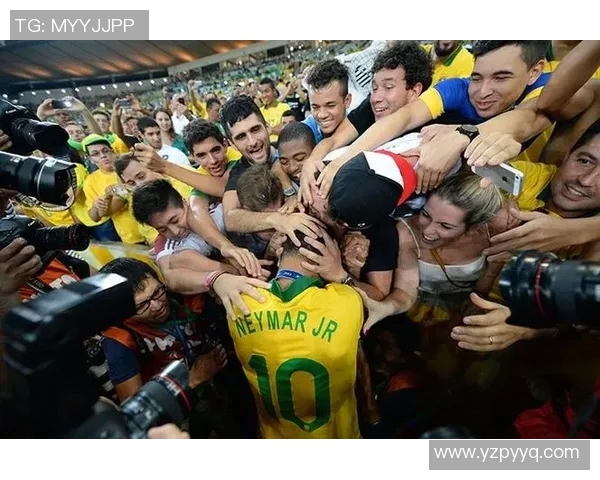 欧冠历史上的经典对决与传奇球队演绎的辉煌时刻回顾